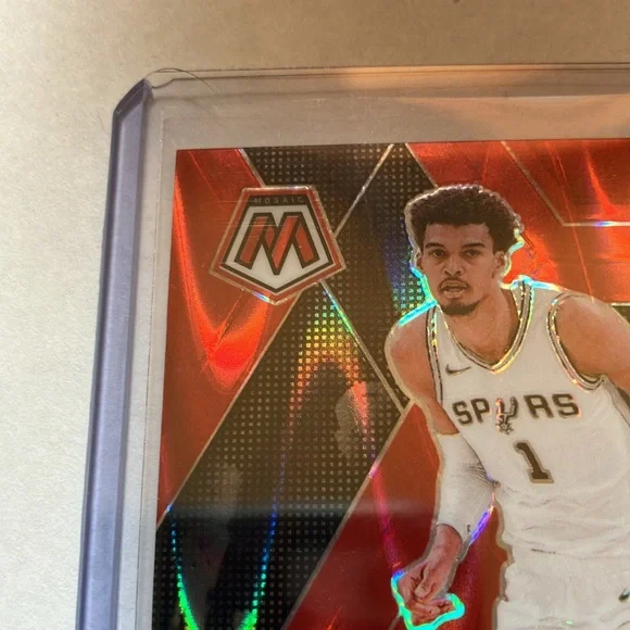 2024-25 Panini Mosaic Victor Wembanyama SA Spurs /299 Red Wave Card Mint - Picture 2 of 4